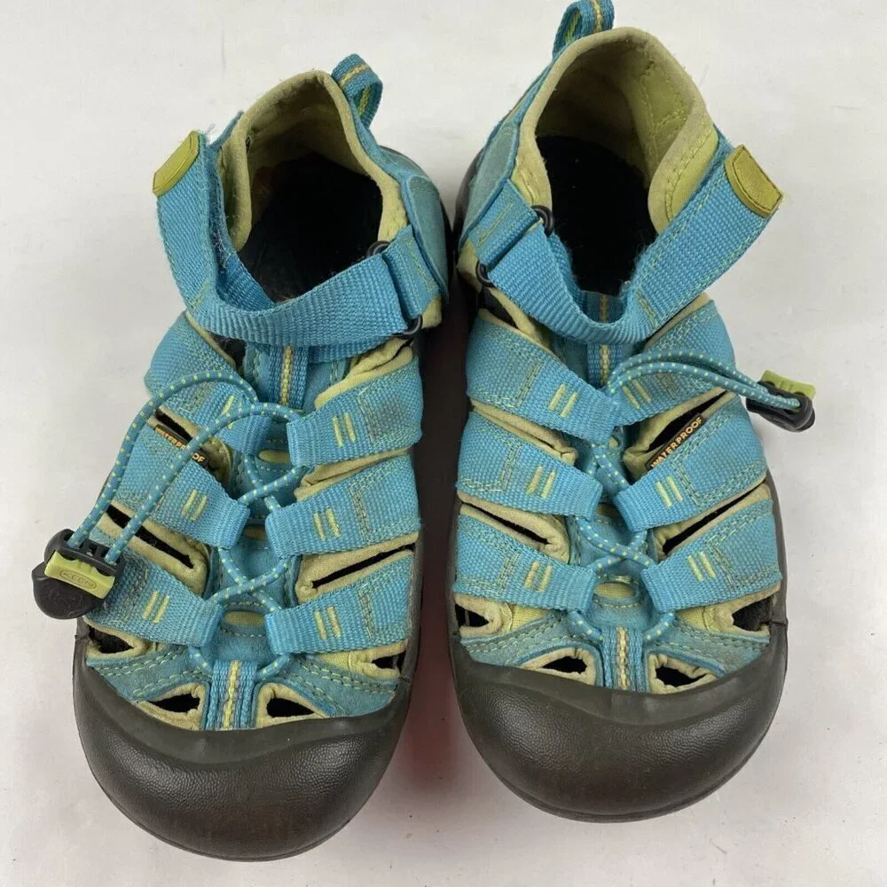 KEEN Newport H2 Sandals Boys 3 Blue Active Sport Waterproof Outdoors Hiking